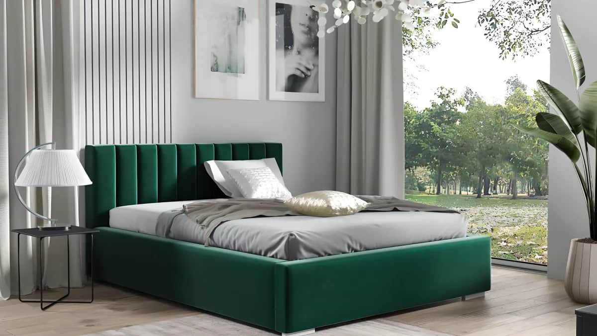 Co nad łóżkiem w sypialni? 10 inspirujących pomysłów na dekoracje